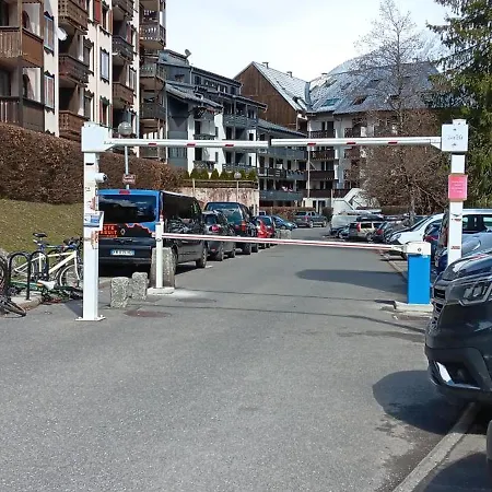 Appartement Le Petit Balcon Avec Vue Sur Le Mont-blanc 2 étoiles